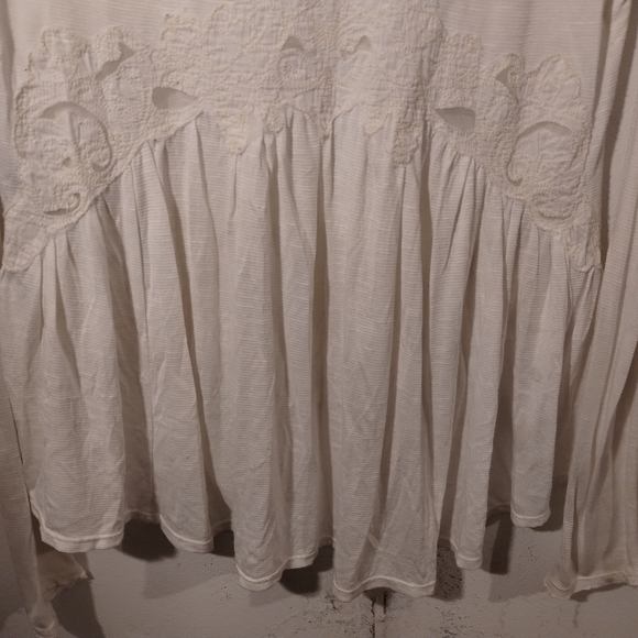 free people flowing long sleeved white cotton top - Picture 4 of 7